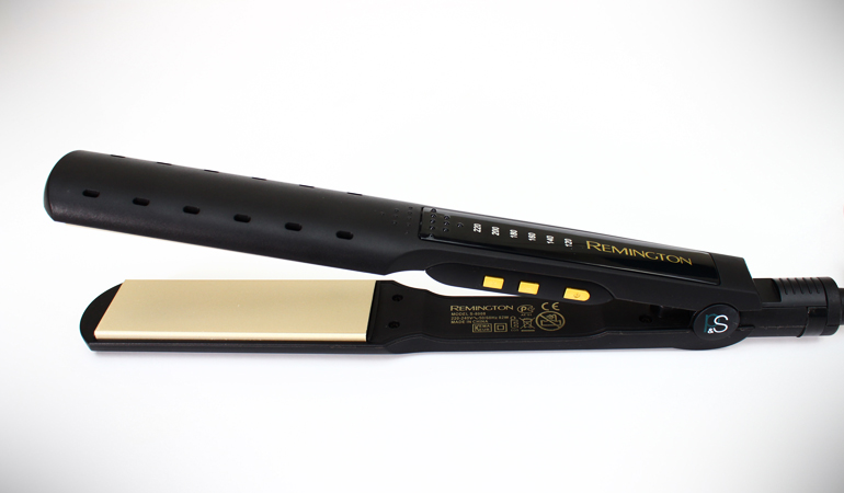 Inspire by style! Remington Straight in a Stroke - 1 Straightener for Wet and Dry Hair for Rs 4150/- only (ORIGINAL)