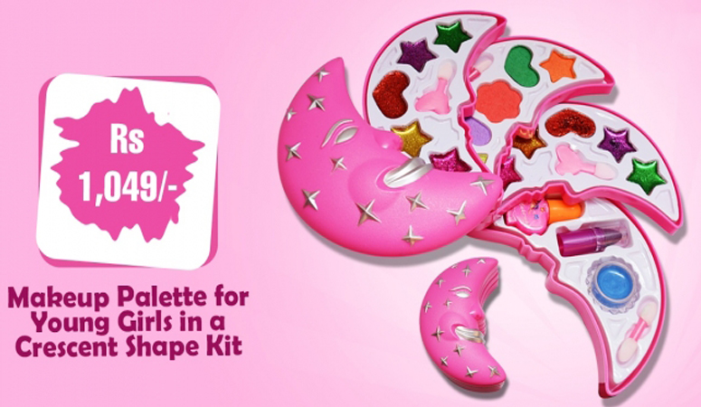 Makeup Palette for Young Girls in a Crescent Shape Kit